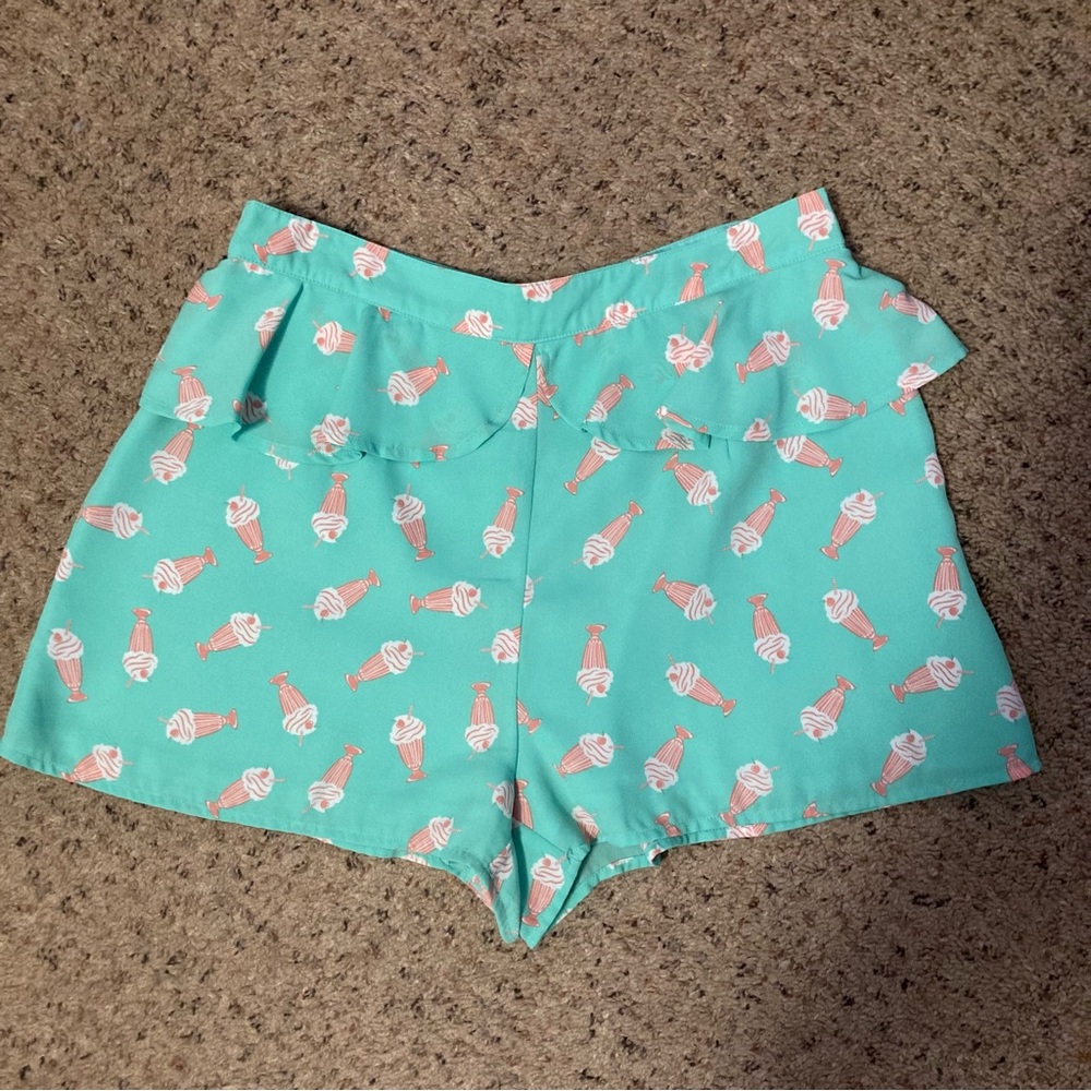 HTF Milkshake print mint green pink ruffle mini tap shorts F21 exclusive retro